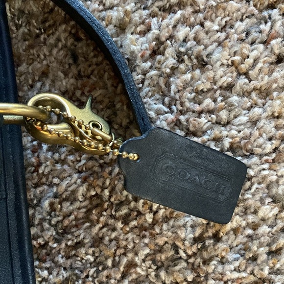 Vintage Embassy Coach Briefcase-smooth, black leather, great condition - Picture 3 of 10